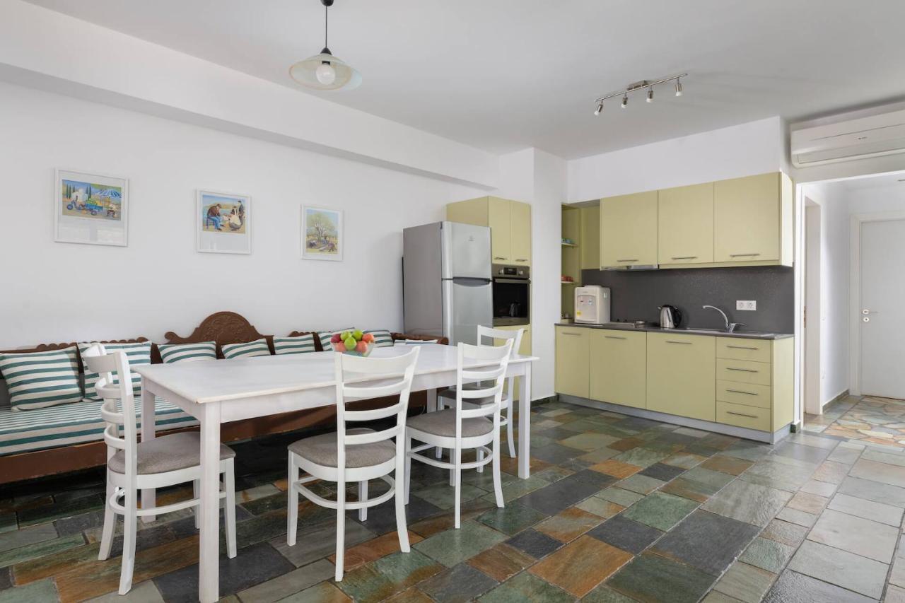 Arte Suites Pefki Exteriör bild